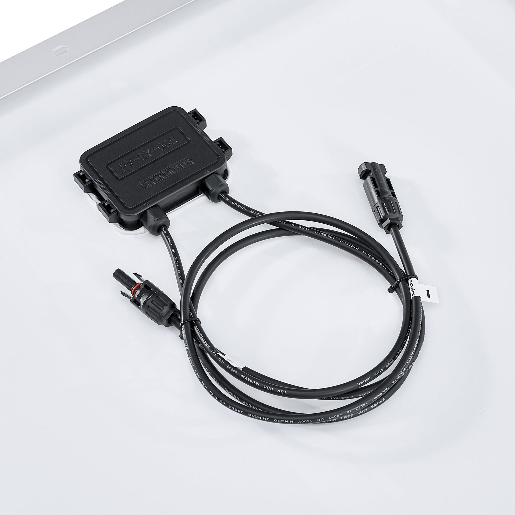 MEGA 150 150 Watt Solar Panel junction box
