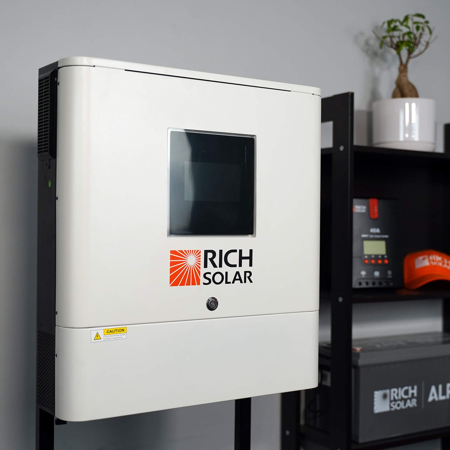 NOVA 6500S inverter shown at an angle