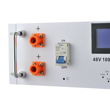ALPHA 5 rack battery side view with removable carry handle