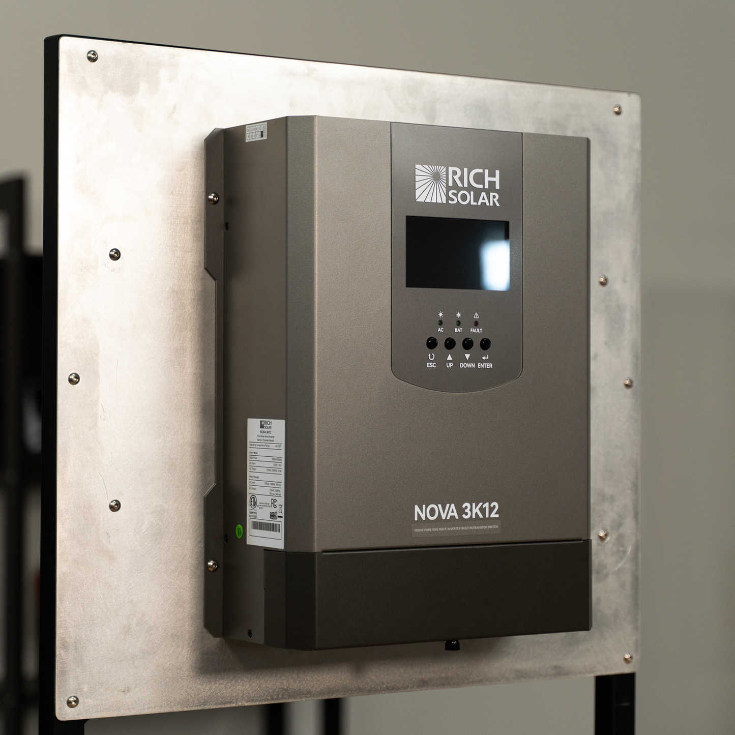 NOVA 3K12 inverter specification overview graphic